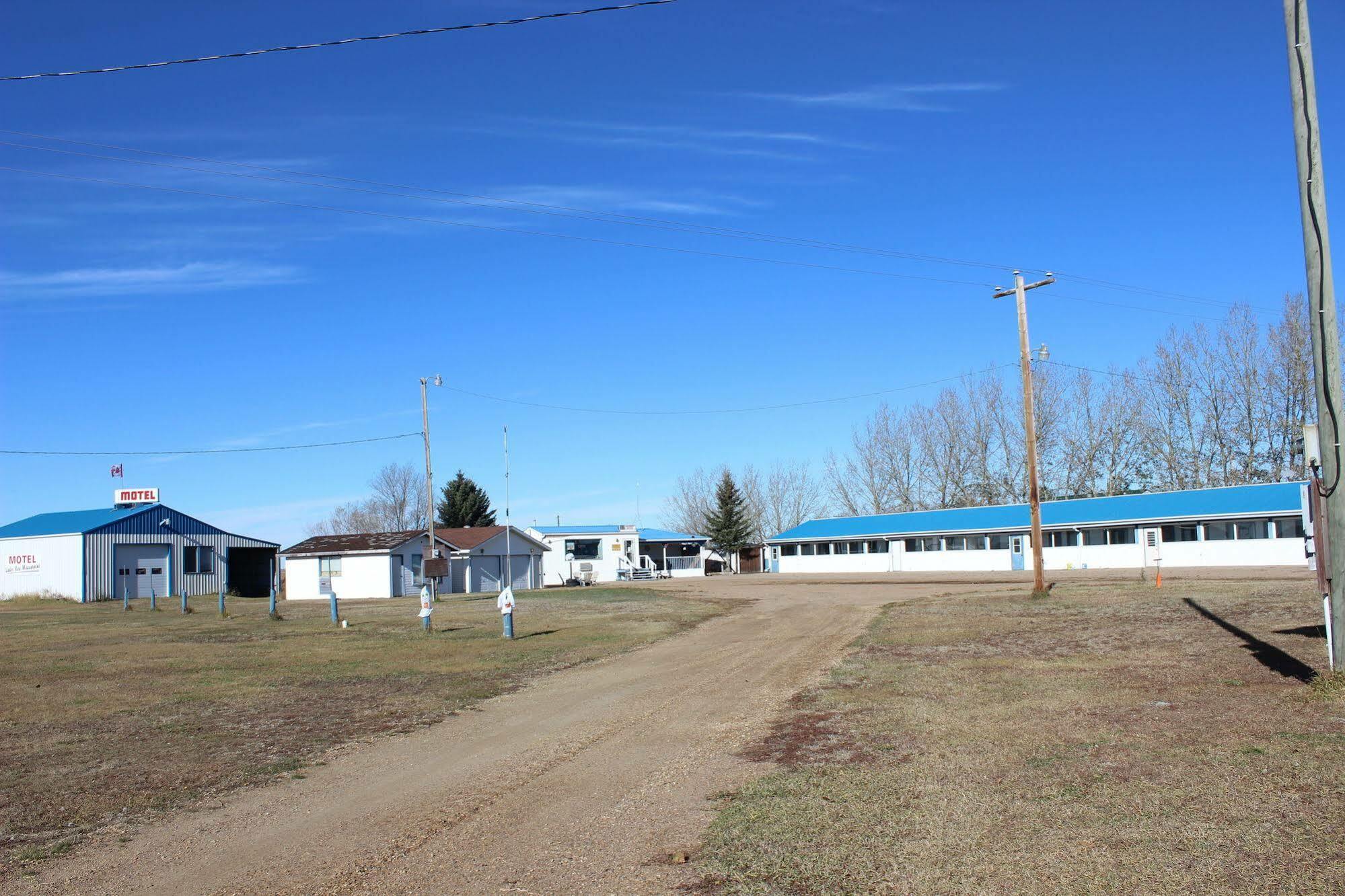 Raval Paradise Motel And Rv Park Youngstown Экстерьер фото